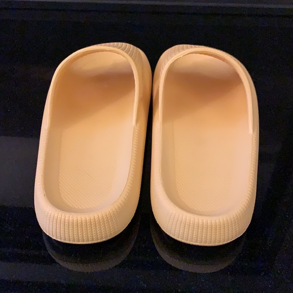 Cloud slippers ⛅️ - Picture 5 of 6